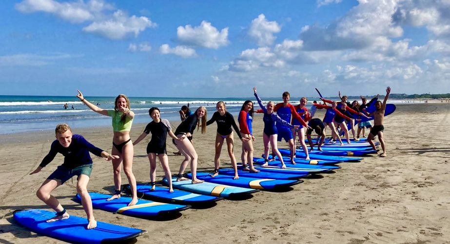 Surfgroep op Bali